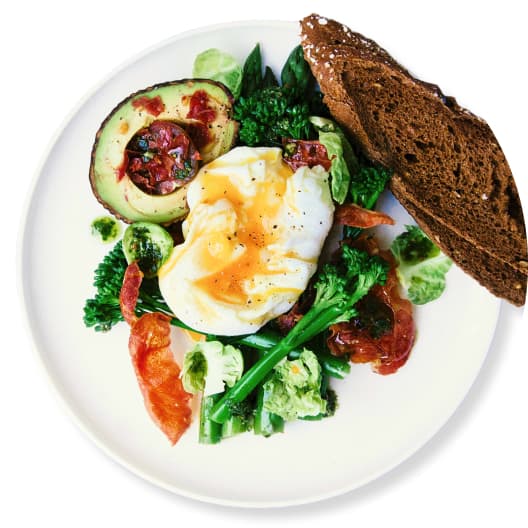 Salad with avocado